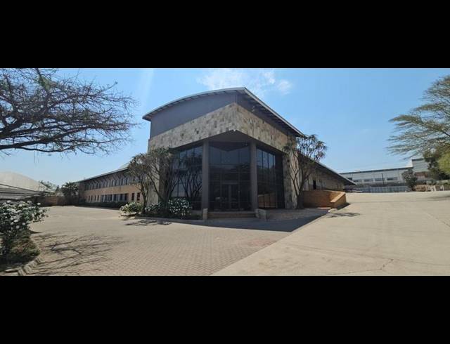 INDUSTRIAL PROPERTY TO RENT IN LINBRO PARK